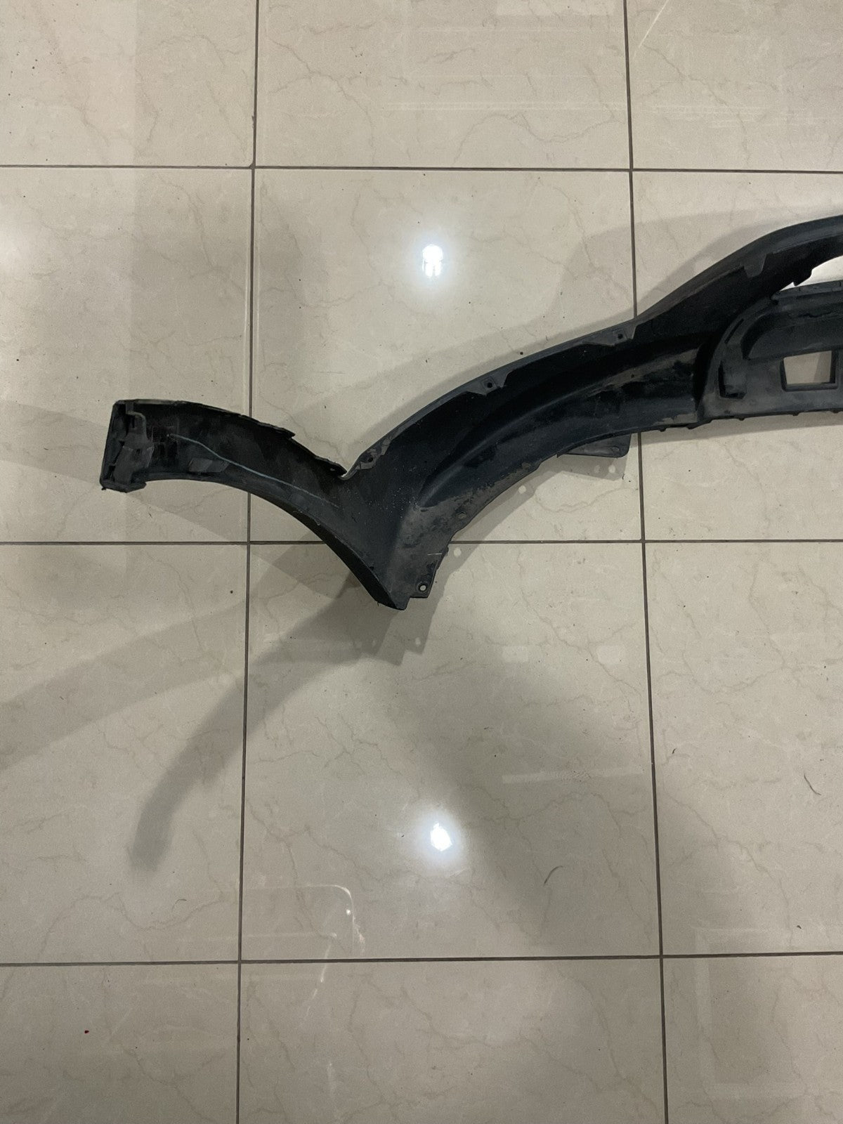 Front Lower Bumper Cover Black 2013 2016 Hyundai Santa Fe Sport 86512+4Z000 OEM