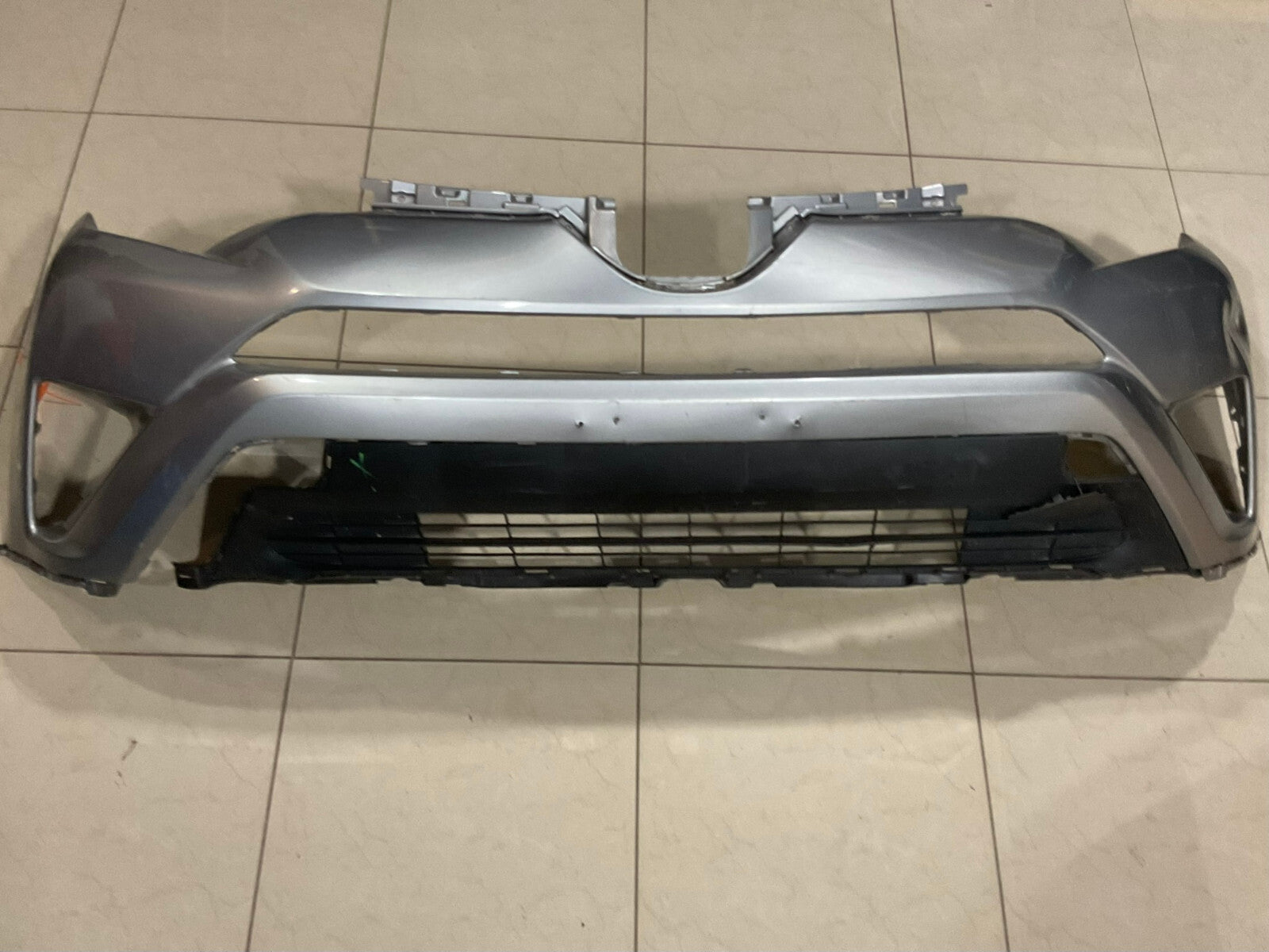 Front Bumper Cover Grey Toyota RAV4 2016-2018 52119+0R150 OEM