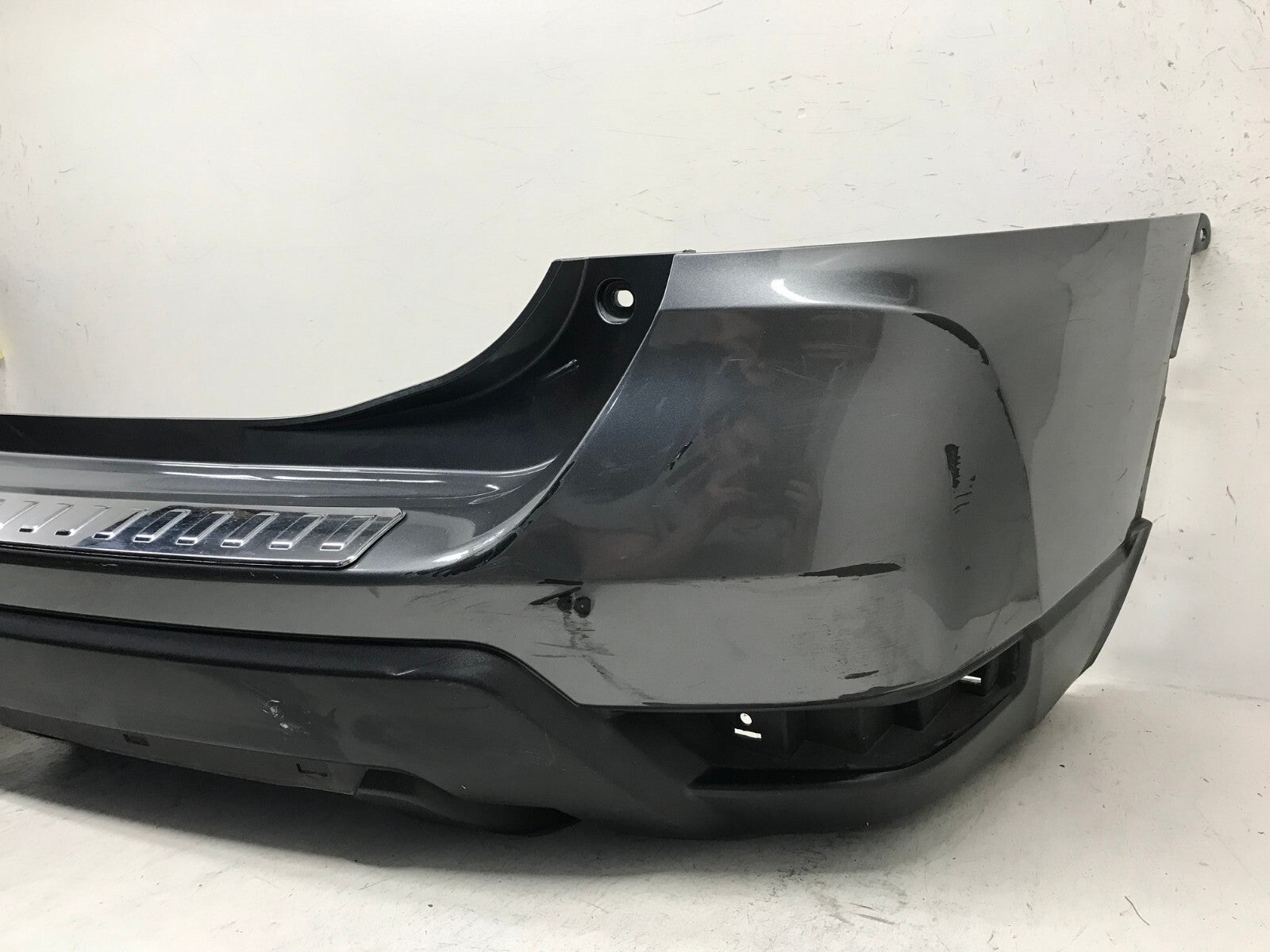 Rear Bumper Cover Gray Nissan Rogue S SL SV SV Hybrid 17 18 85022-6FL0H OEM