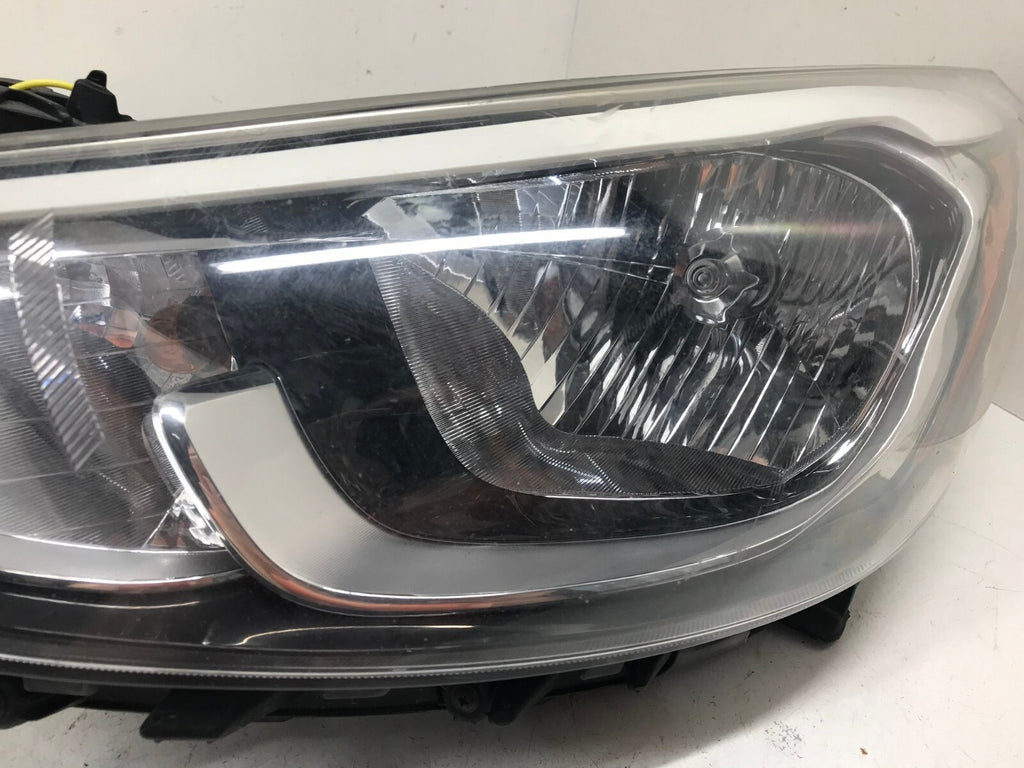 Headlight Damaged Halogen LH Driver Hyundai Accent 2015-2017 92101-1R710 OEM