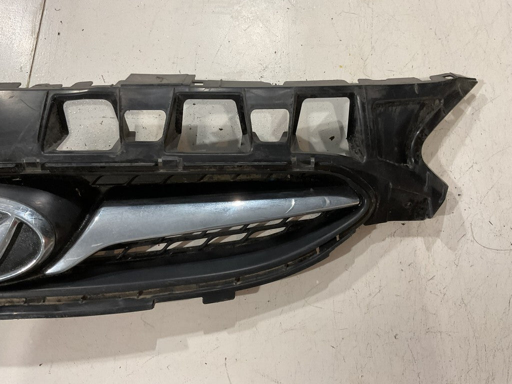 Grill Grille Black/Silver Trim 2012 2013 2014 Hyundai Accent 86351-1R100 OEM