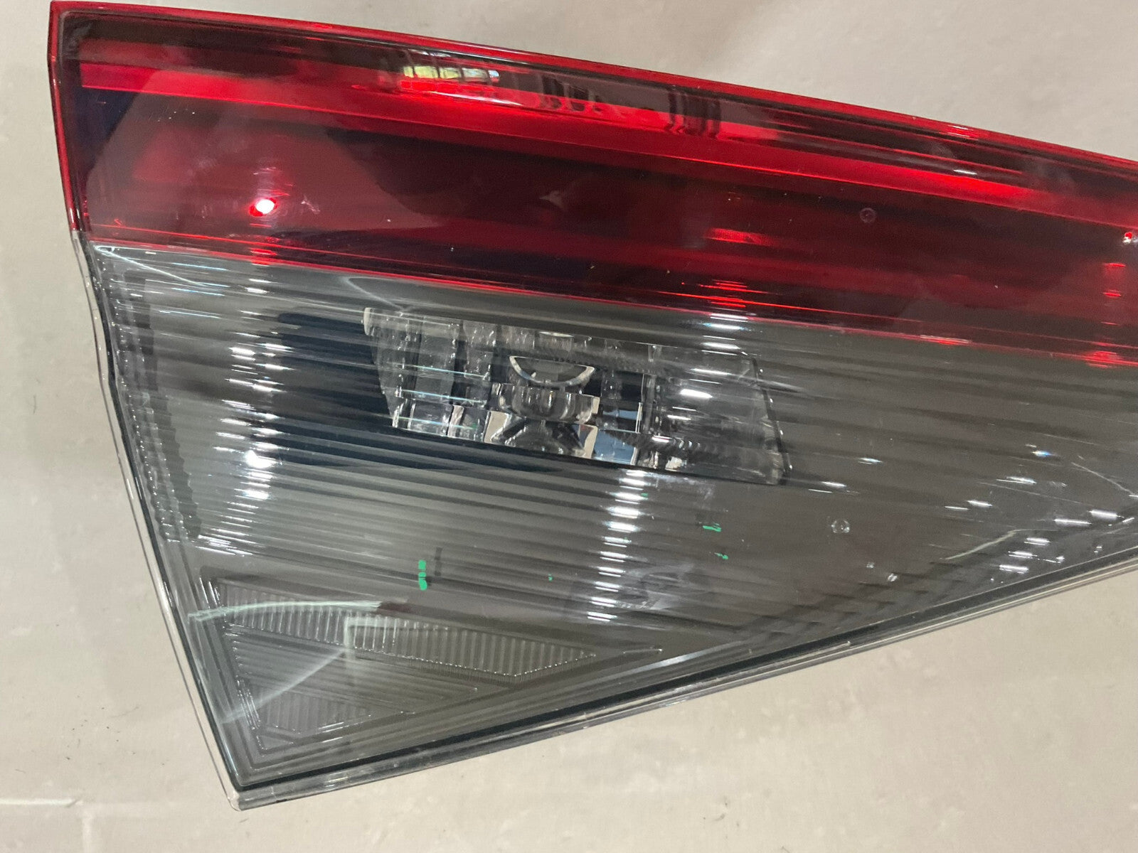 Tail light Damaged Right Passenger RH 2022-2023 Honda Civic Sedan CAPA