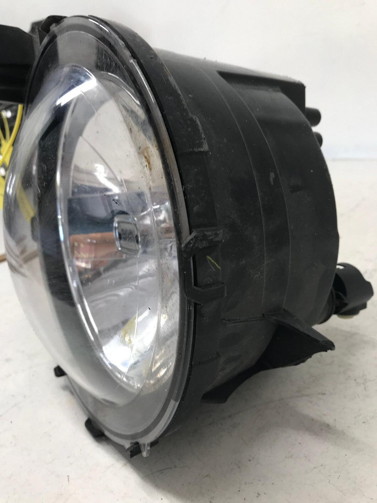 Headlight Damaged Passenger Right RH Jeep Gladiator 2018 - 2021 55112872AG OEM