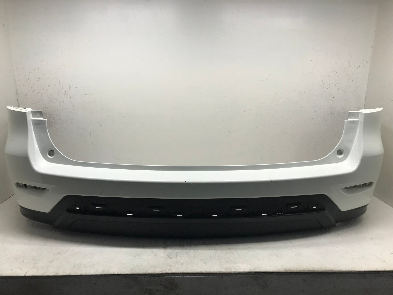 Rear Bumper Cover White Nissan Pathfinder 2013-2016 85022-3KA0H OEM