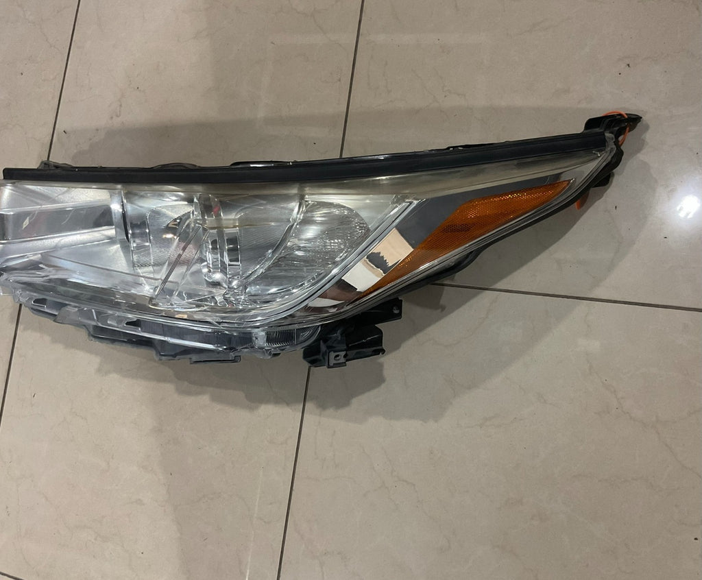 Headlight Left LH Driver 2015 2016 2017 Toyota Highlander CAPA