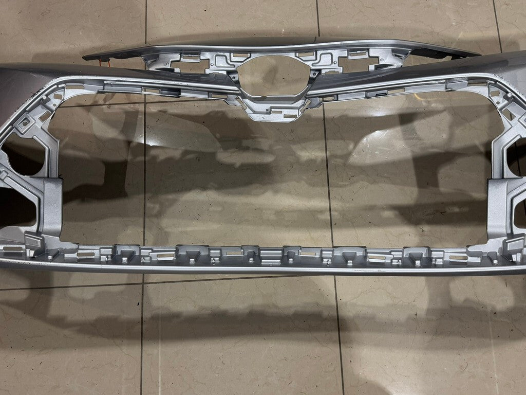 Front Bumper Cover Silver 2020-2024 Toyota Corolla SE XSE Sedan 4dr CAPA