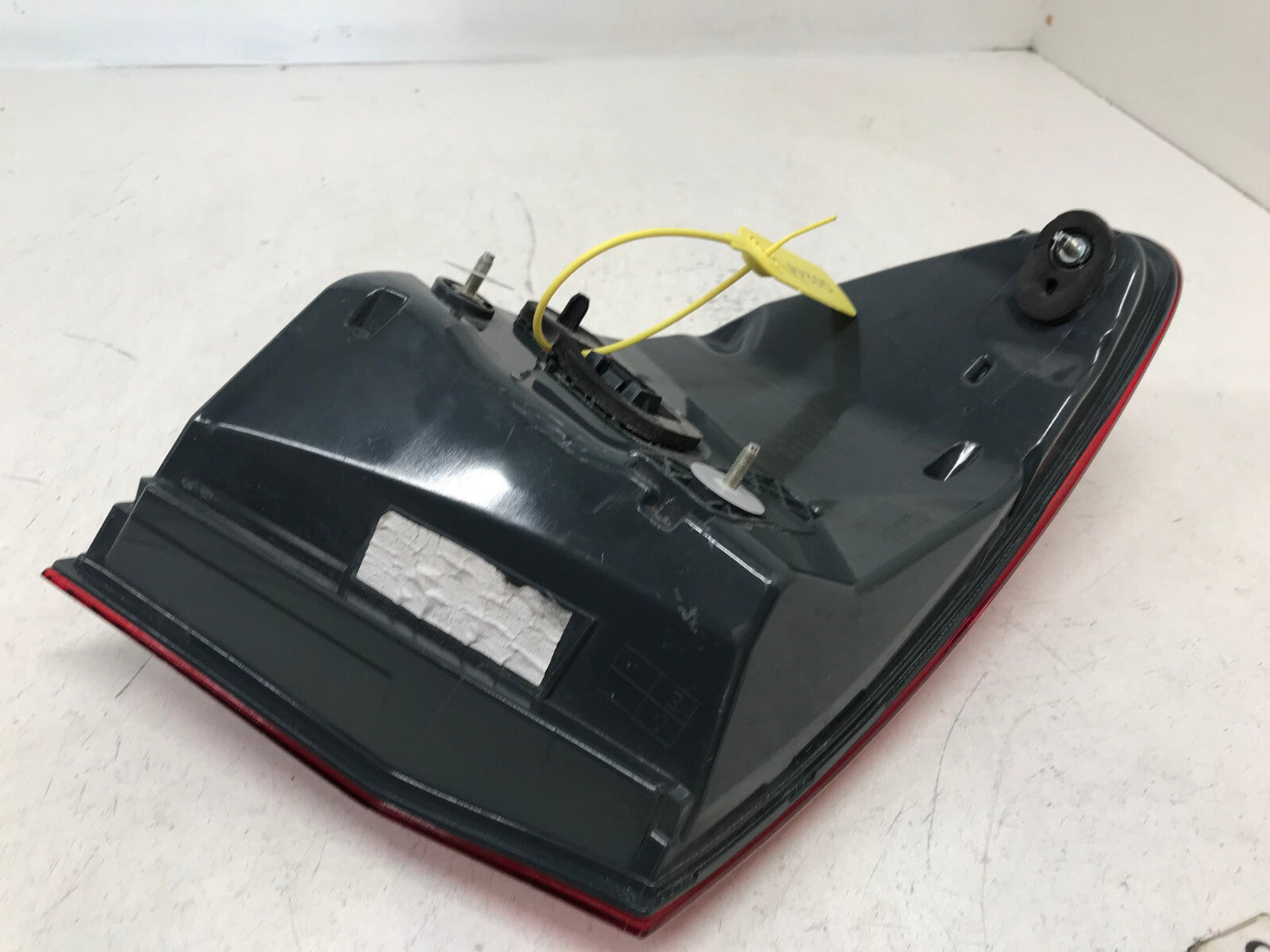 Tail light Damaged RH Passenger BMW 5Series F10 2014 15 2016 63217312708 OEM