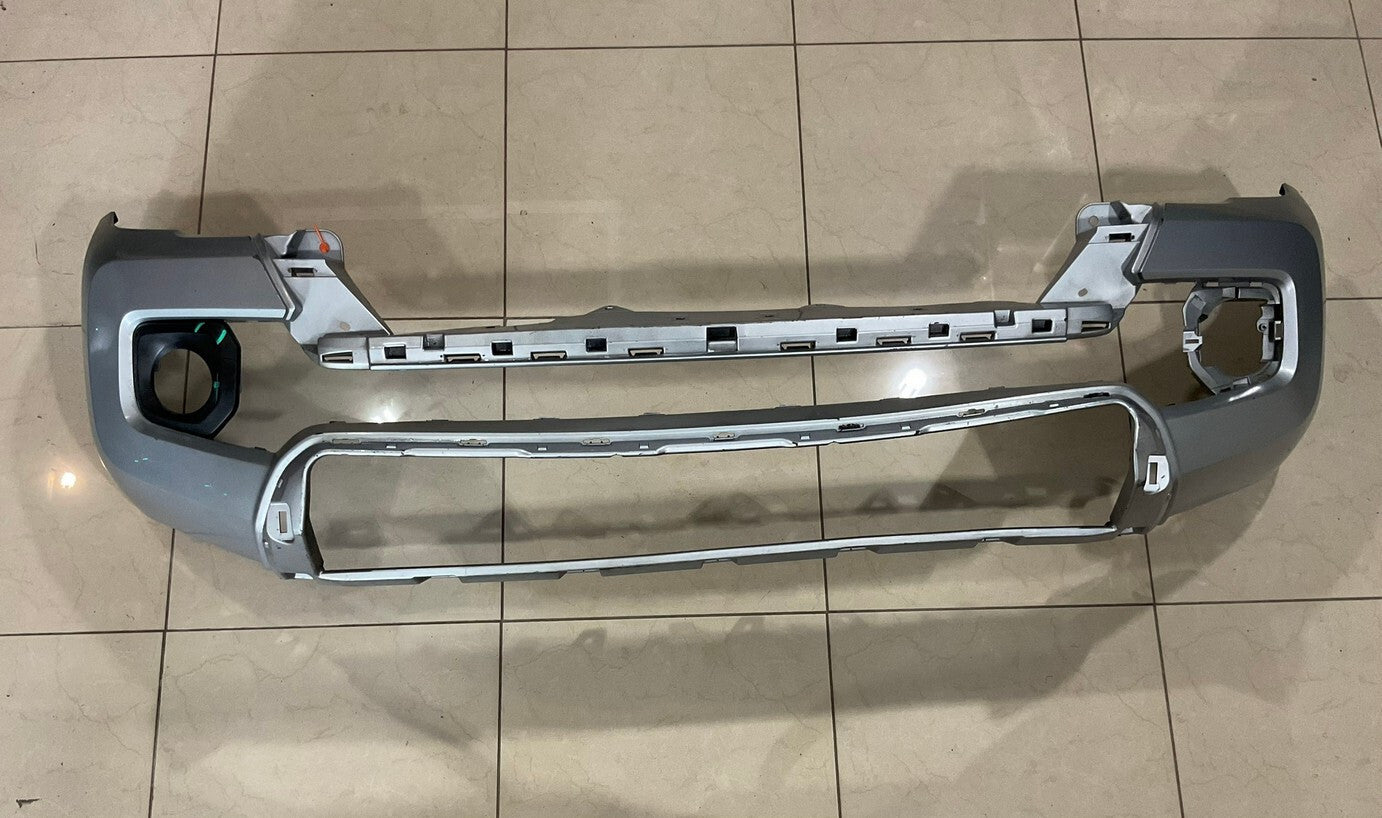 Front Bumper Cover Silver Toyota Tacoma SR SR5 Limited 2016-2019 52119+04220 OEM