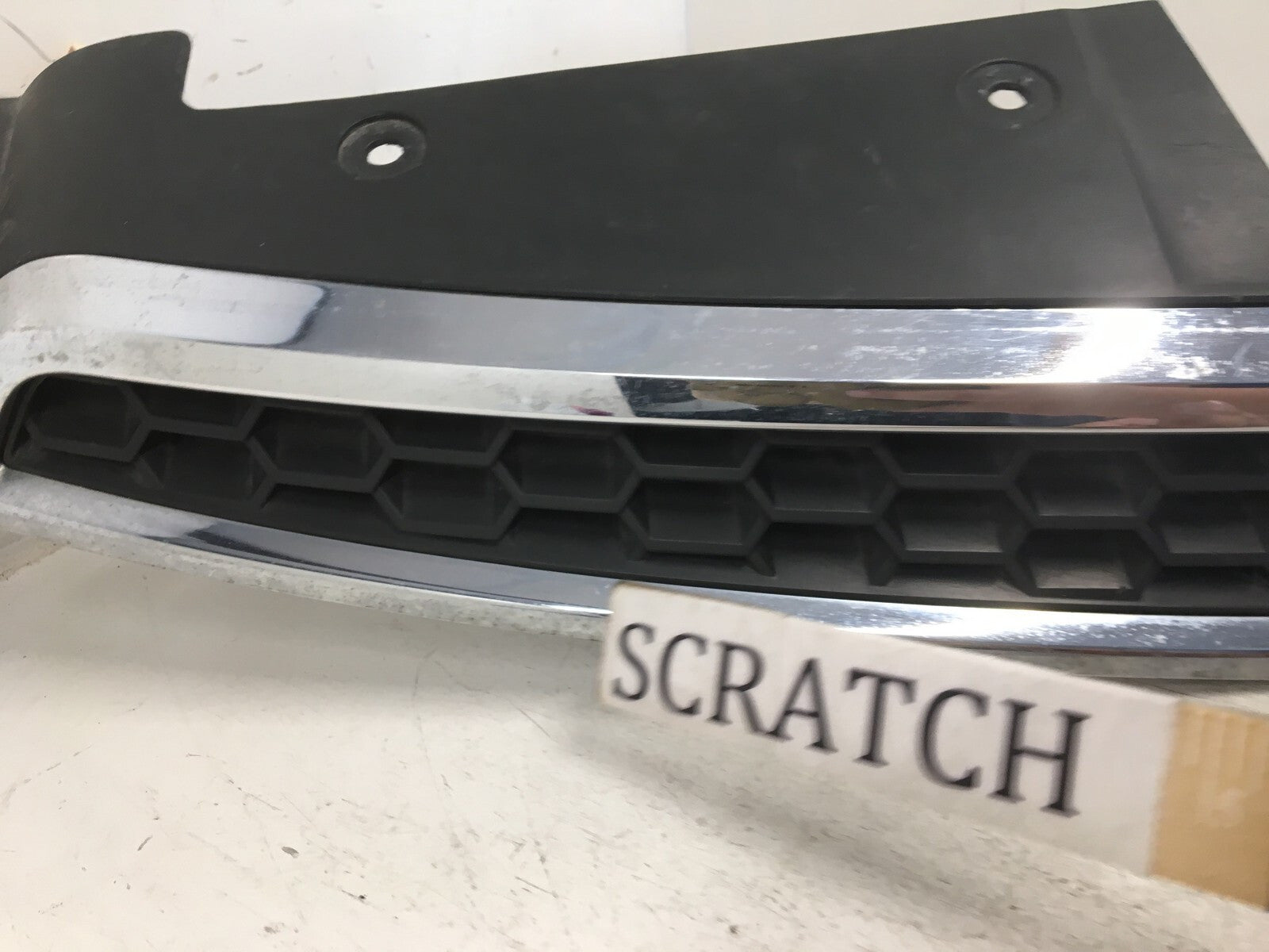Grille Grill Chevy Cruze 2011-2014 96981100 OEM