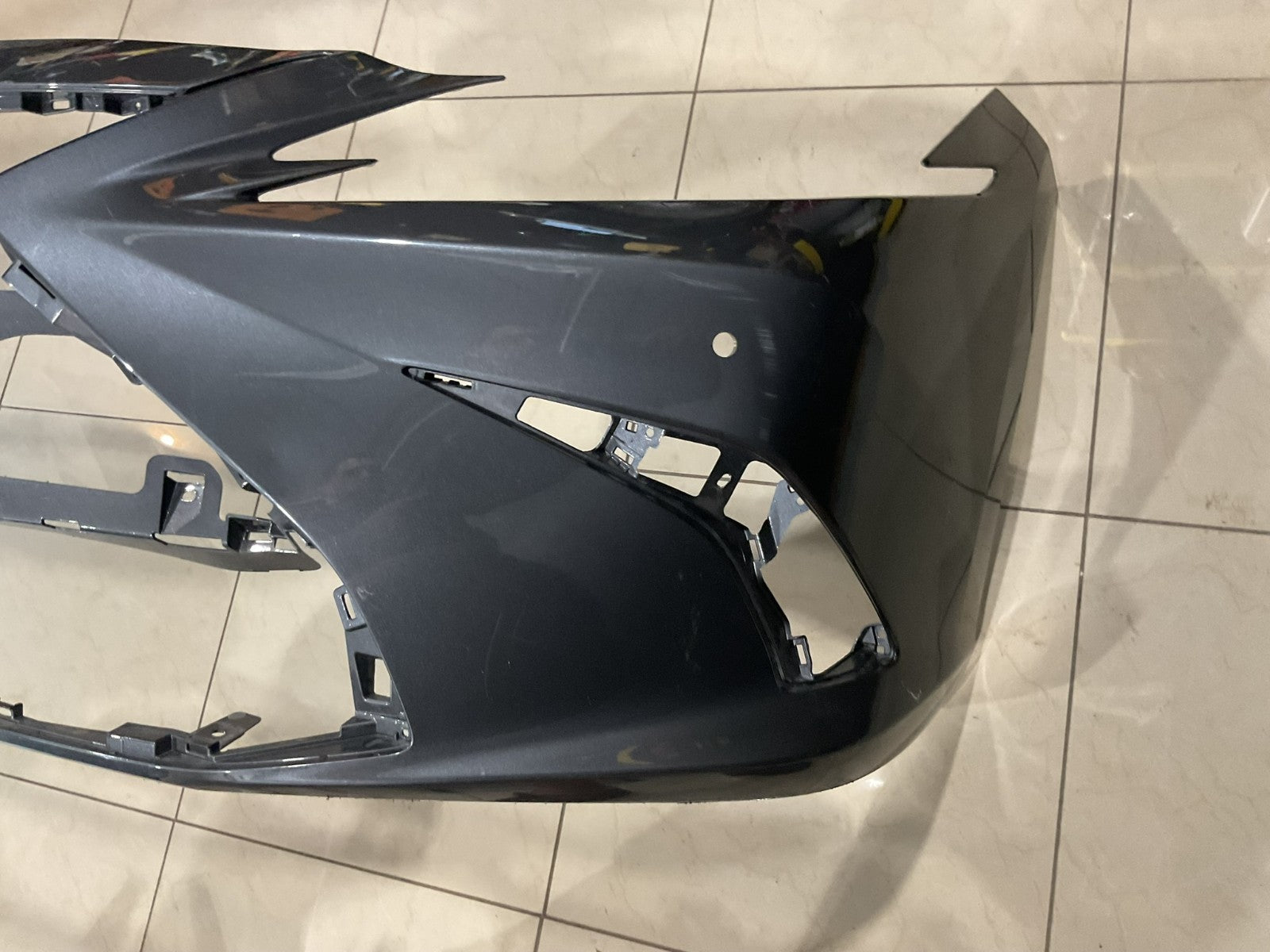 Front Bumper Cover Grey 2019 2020 Lexus ES350 Base Model 52119+06j00 OEM