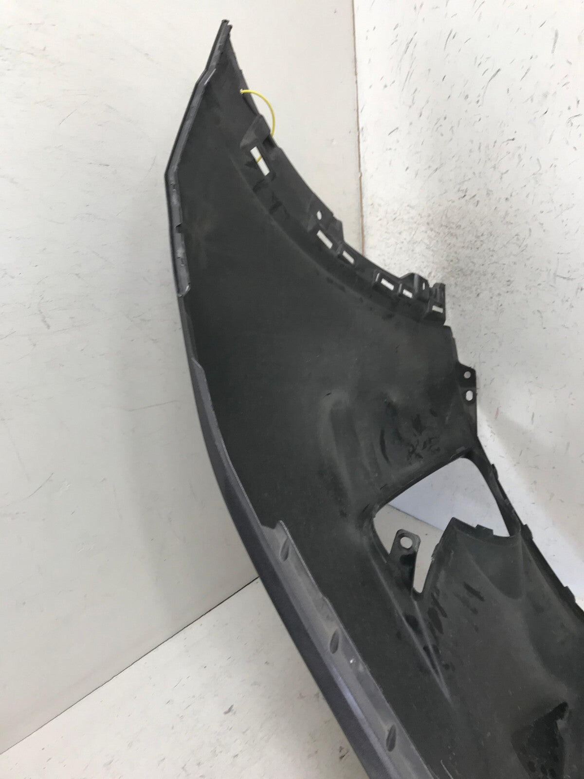 Front Bumper Cover Gray 17-19 Toyota Highlander LE/Plus/XLE/SE 52119-0E350 OEM