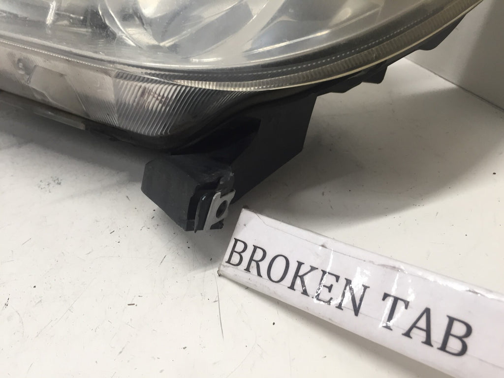 Headlight Damaged Lamp Left Driver LH Toyota Tundra 2010-2013 811500C070 OEM