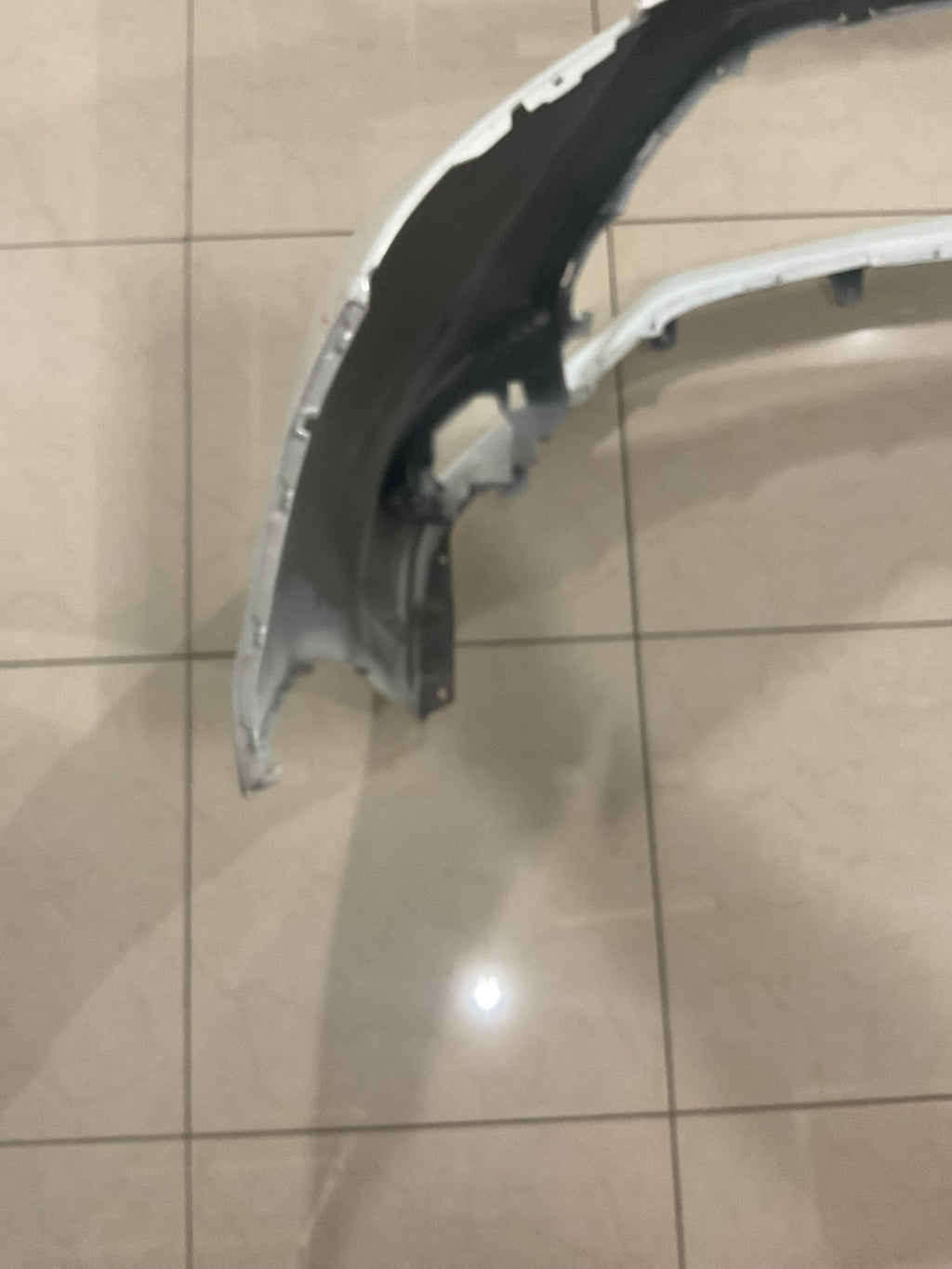 Front Bumper LOCAL White Toyota Sienna Silver 2020 2021 2022 52119+08100 OEM