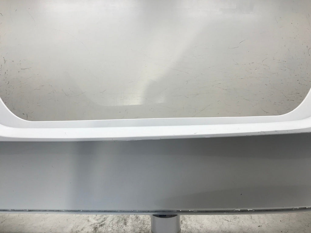 Rear Bumper Cover 040 2018-2020 Toyota Camry L/LE/XLE/Hybrid LE 52159-06B30 OEM
