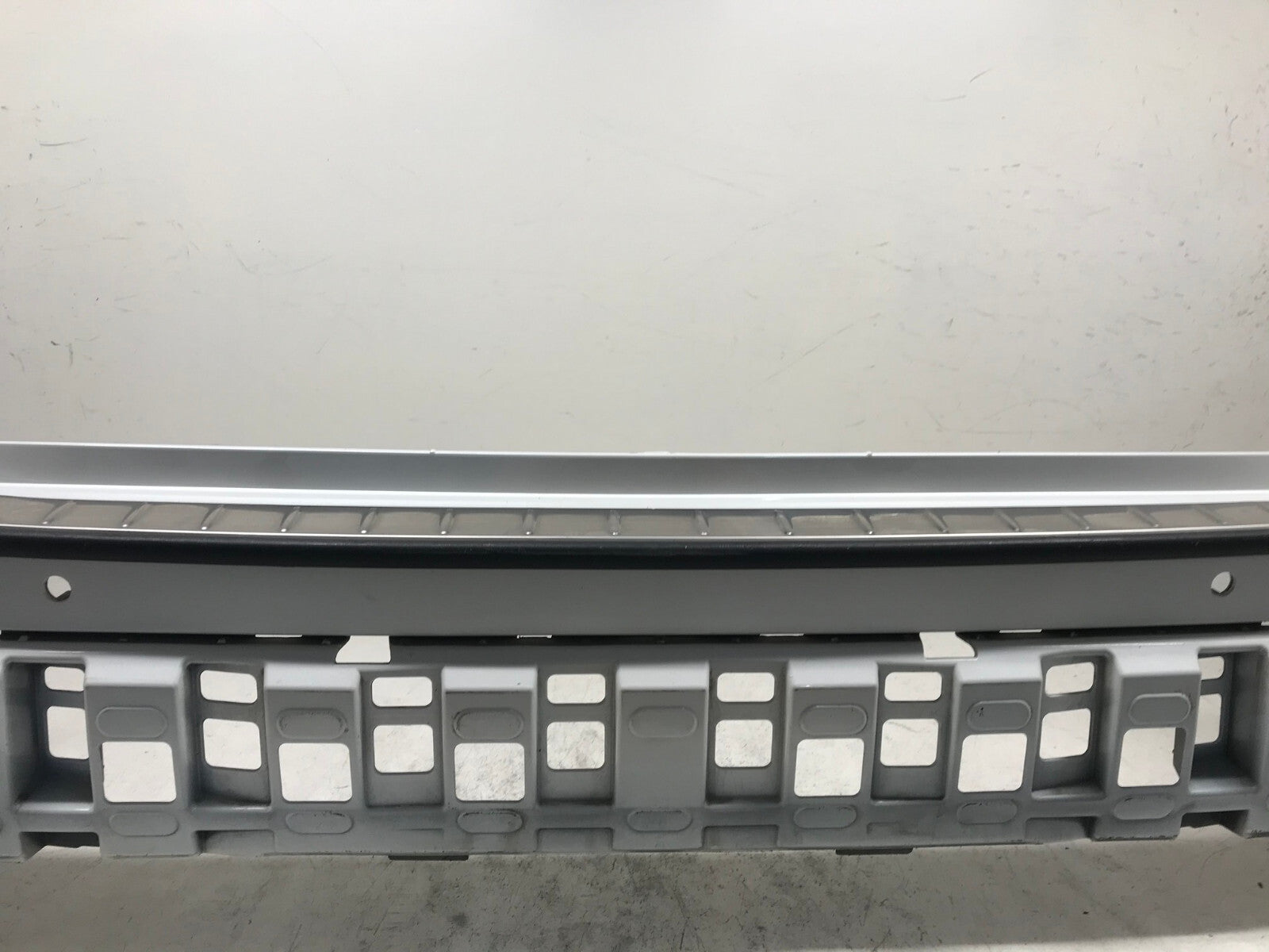 Rear Bumper Cover 070 Toyota Highlander LE Limited Hybrid 14-18 52159-0E060 OEM