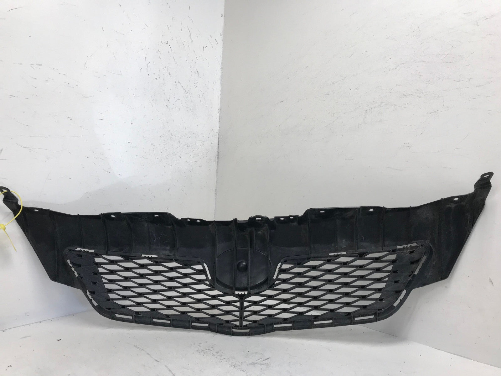 Grille Grill Toyota Corolla 2009-2010 53111-02450 OEM