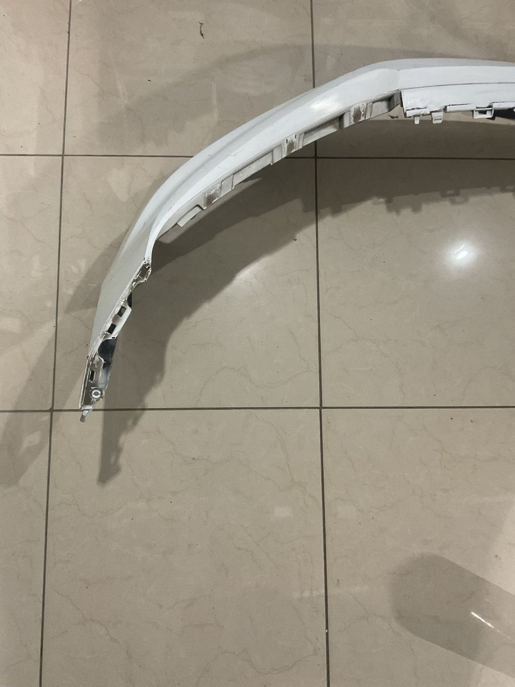 Front Bumper Cover White 2018-2021 Volkswagen Tiguan 5nn+807+221 OEM