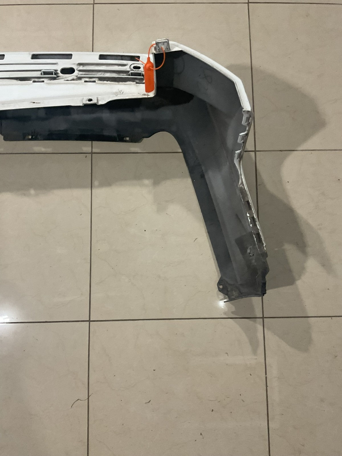 Rear Bumper LOCAL White Land Rover LR3 HSE SE 2005-2008 9H2217D822 OEM