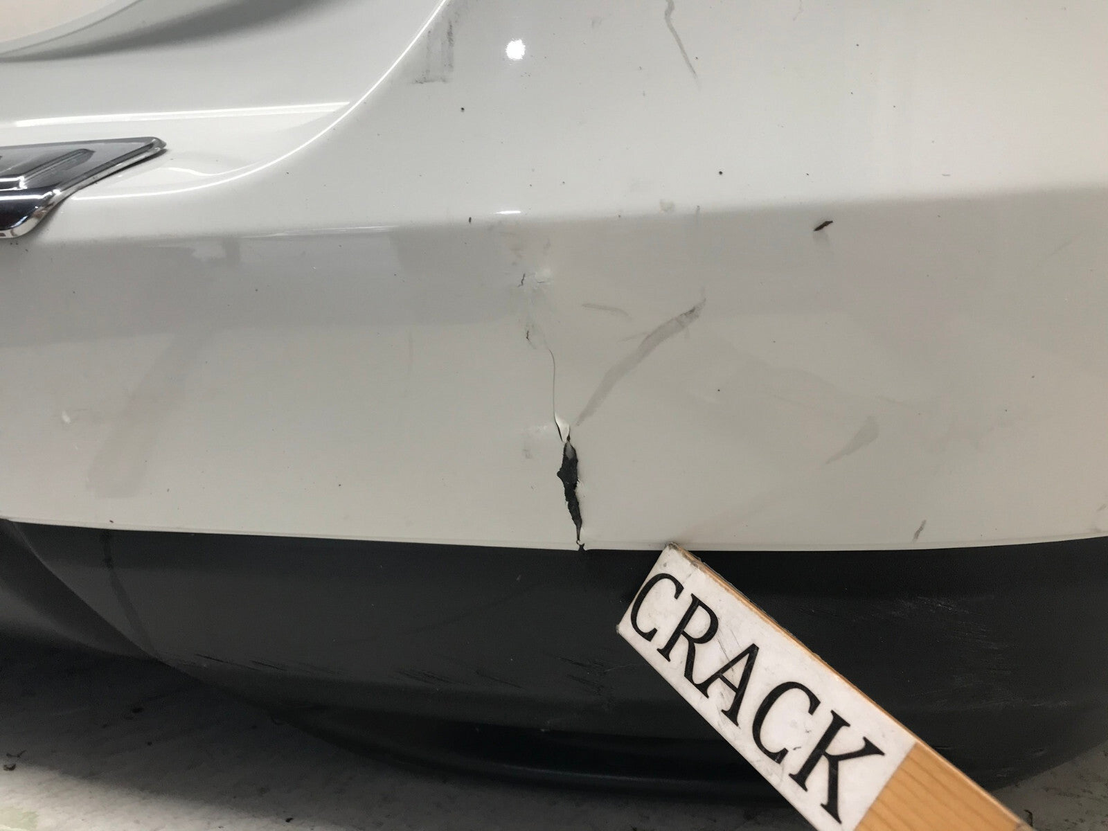 Rear Bumper Cover White 2014-2016 Nissan Rogue S/SL/SV 85022-9TA0H OEM