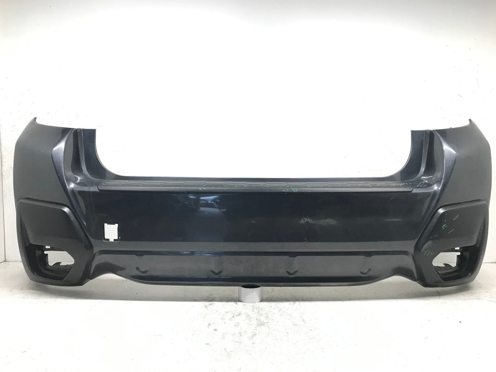 Rear Bumper Cover Gray 2018-2021 Subaru Crosstrek Base/Prem/Limit 57704FL250 OEM