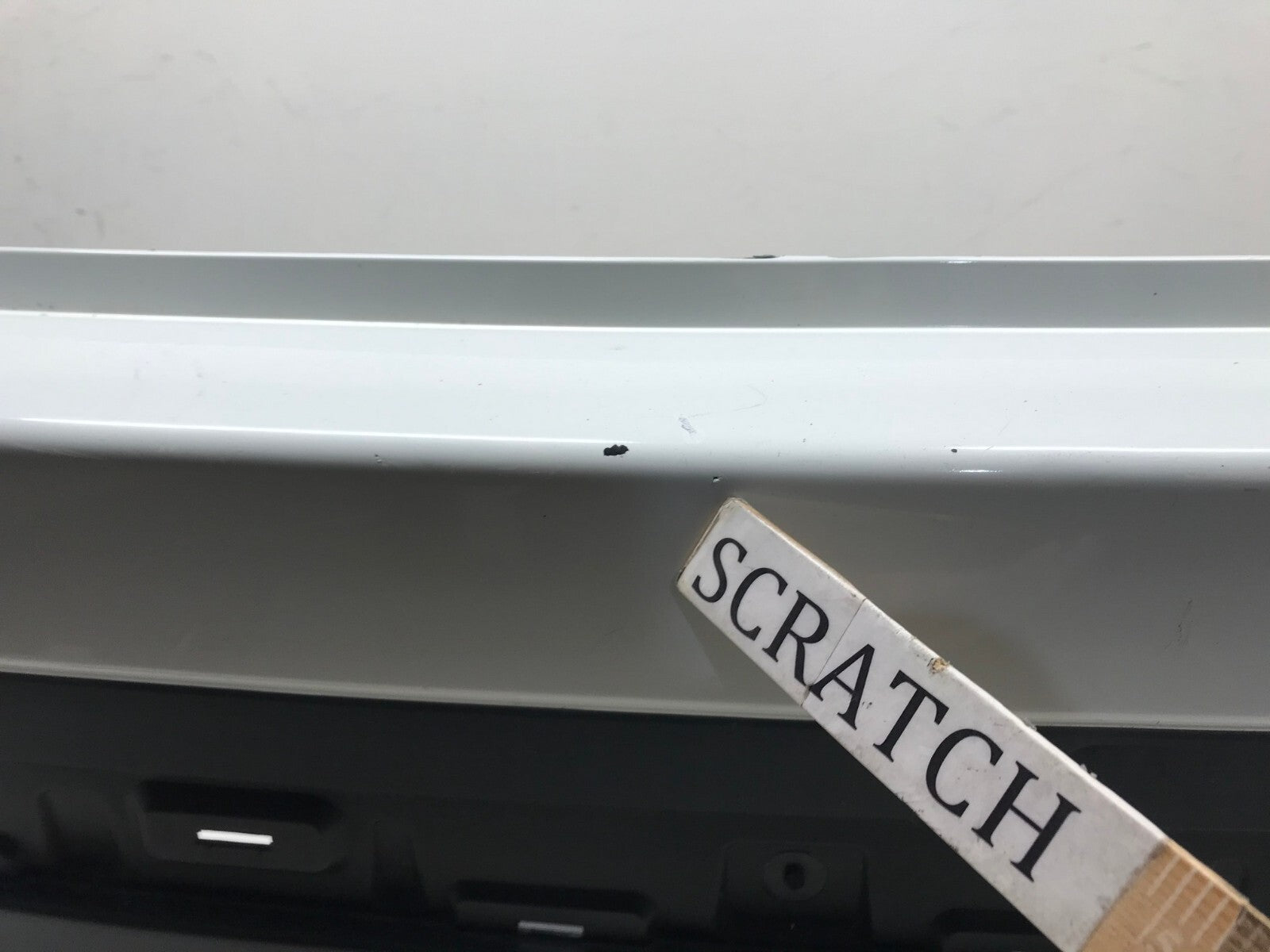 Rear Bumper Cover White Nissan Pathfinder 2013-2016 85022-3KA0H OEM