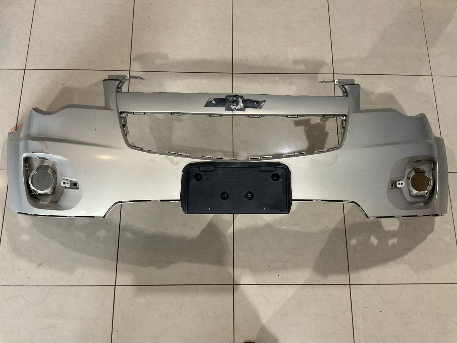 Front Bumper Cover Gold Chevrolet Equinox 2010-2015 20896096 OEM