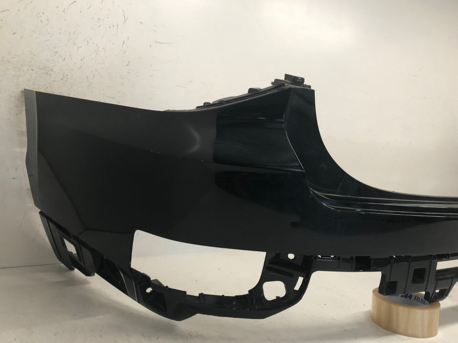 Rear Upper Bumper Cover Hyundai Palisade Lted/SE/SEL/Plus/Ult. Black 2020 OEM