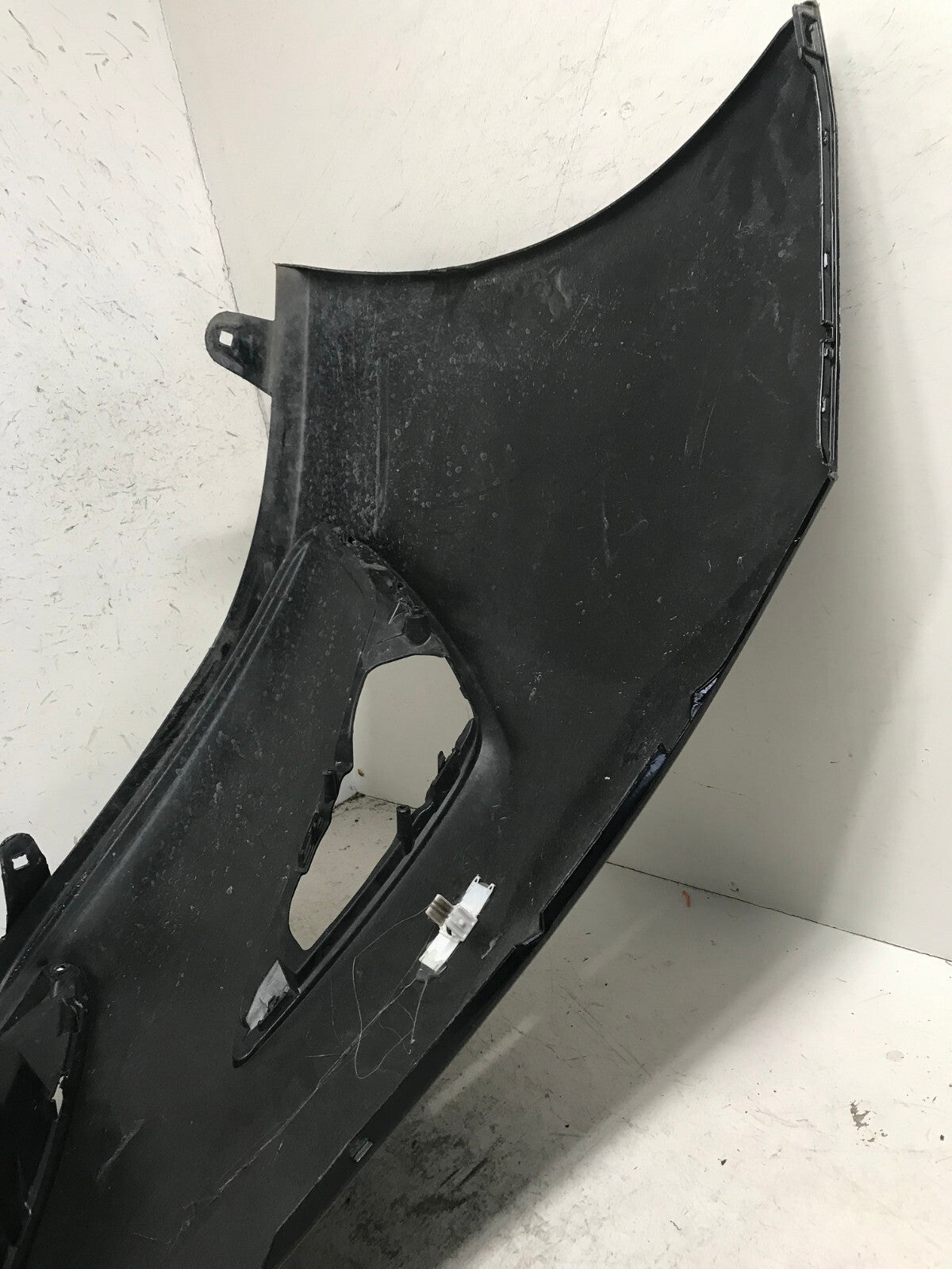 Front Bumper Cover Black Lexus ES350/ES300h Base 16-18 92238776 OEM