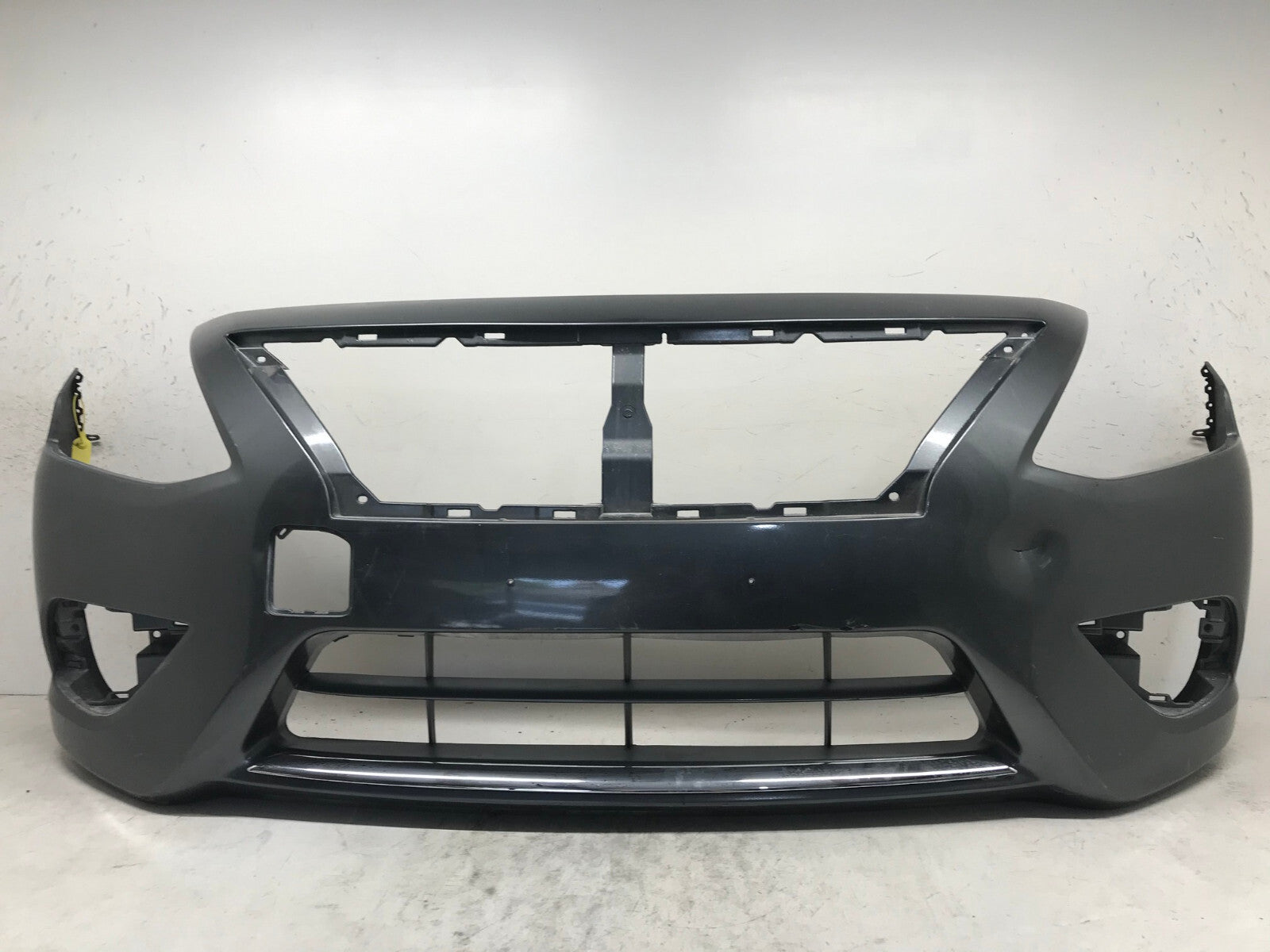 Front Bumper Cover Gray 2015-2019 Nissan Versa CAPA