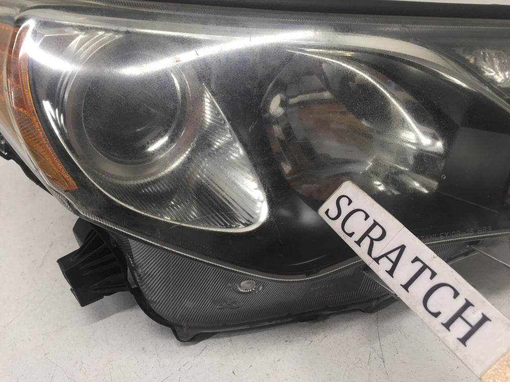 Headlight Damaged Halogen Passenger RH Toyota RAV4 2013-2015 81110-0R042 OEM
