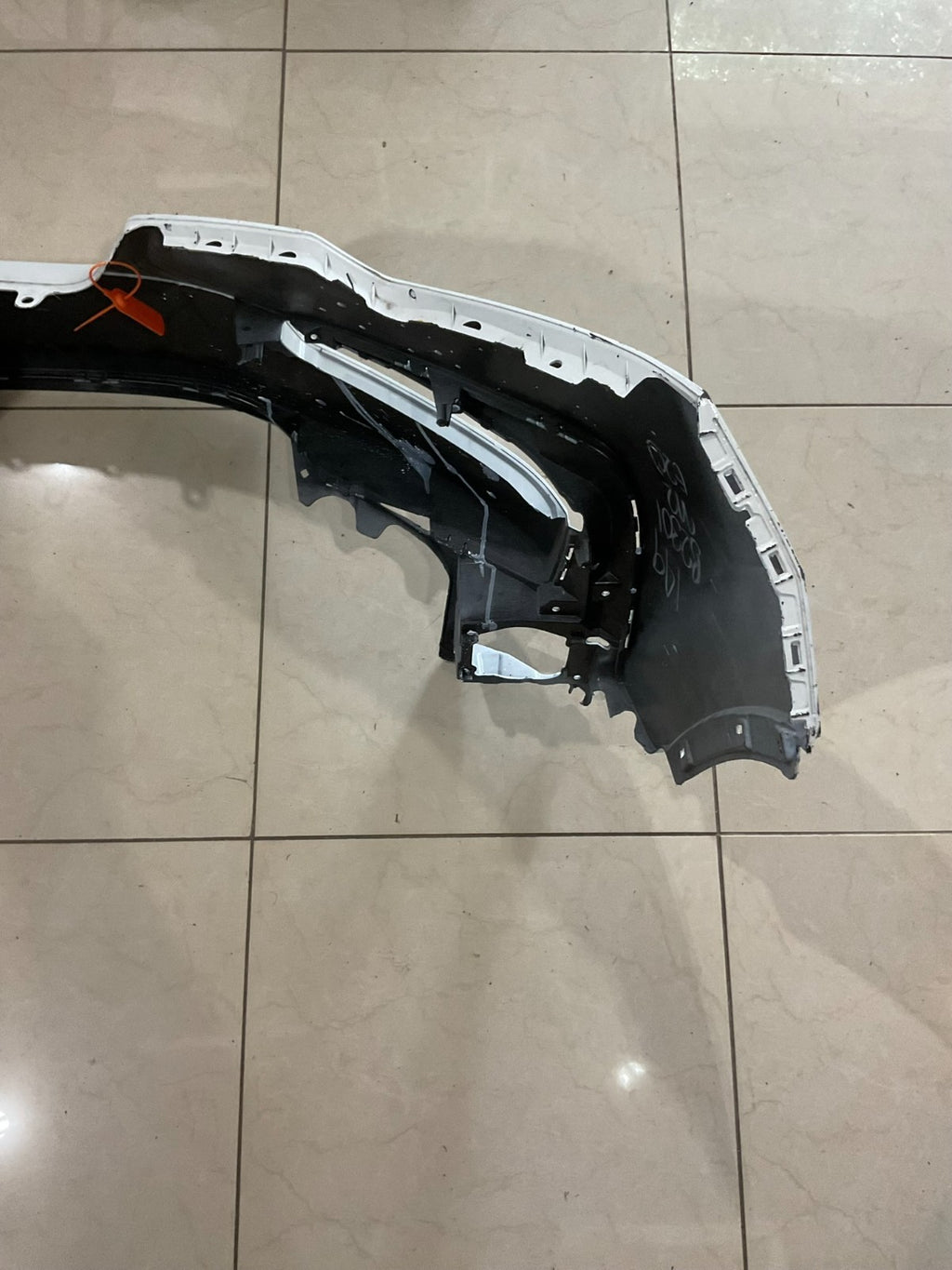 Front Upper Bumper Cover White 2019-2022 Honda Pilot 71101 tg7 a500 OEM