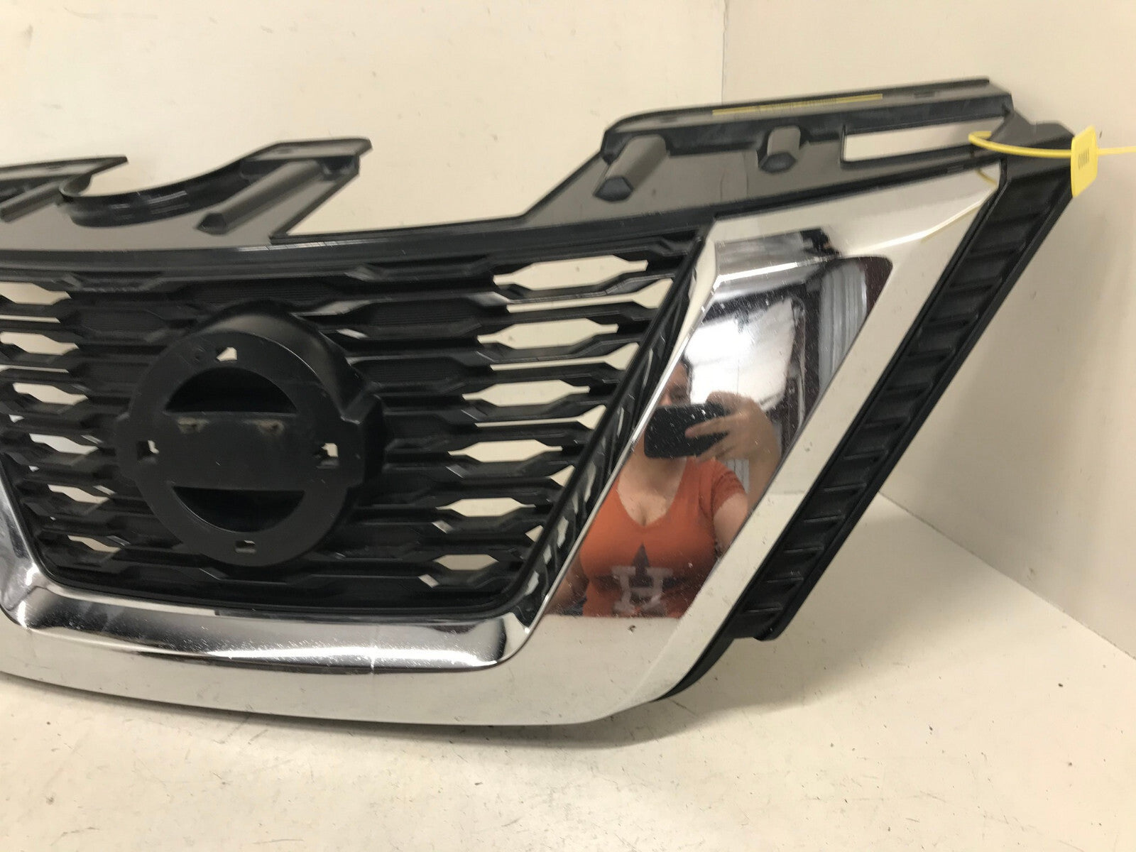 Upper Grill Grille Nissan Rogue 2017 2018 62310-5HK0A OEM