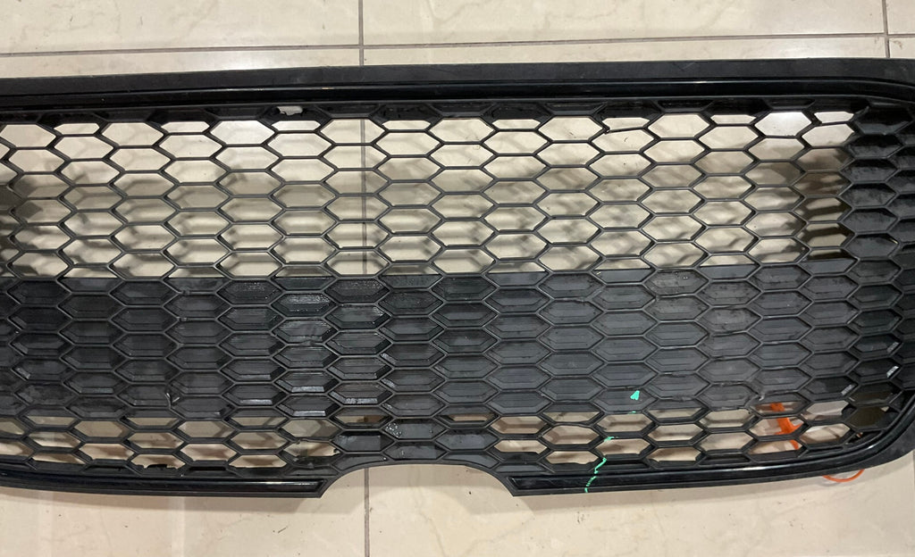Grill Grille Black 2020 2021 2022 Toyota Corolla LE XLE 53102-02280 OEM