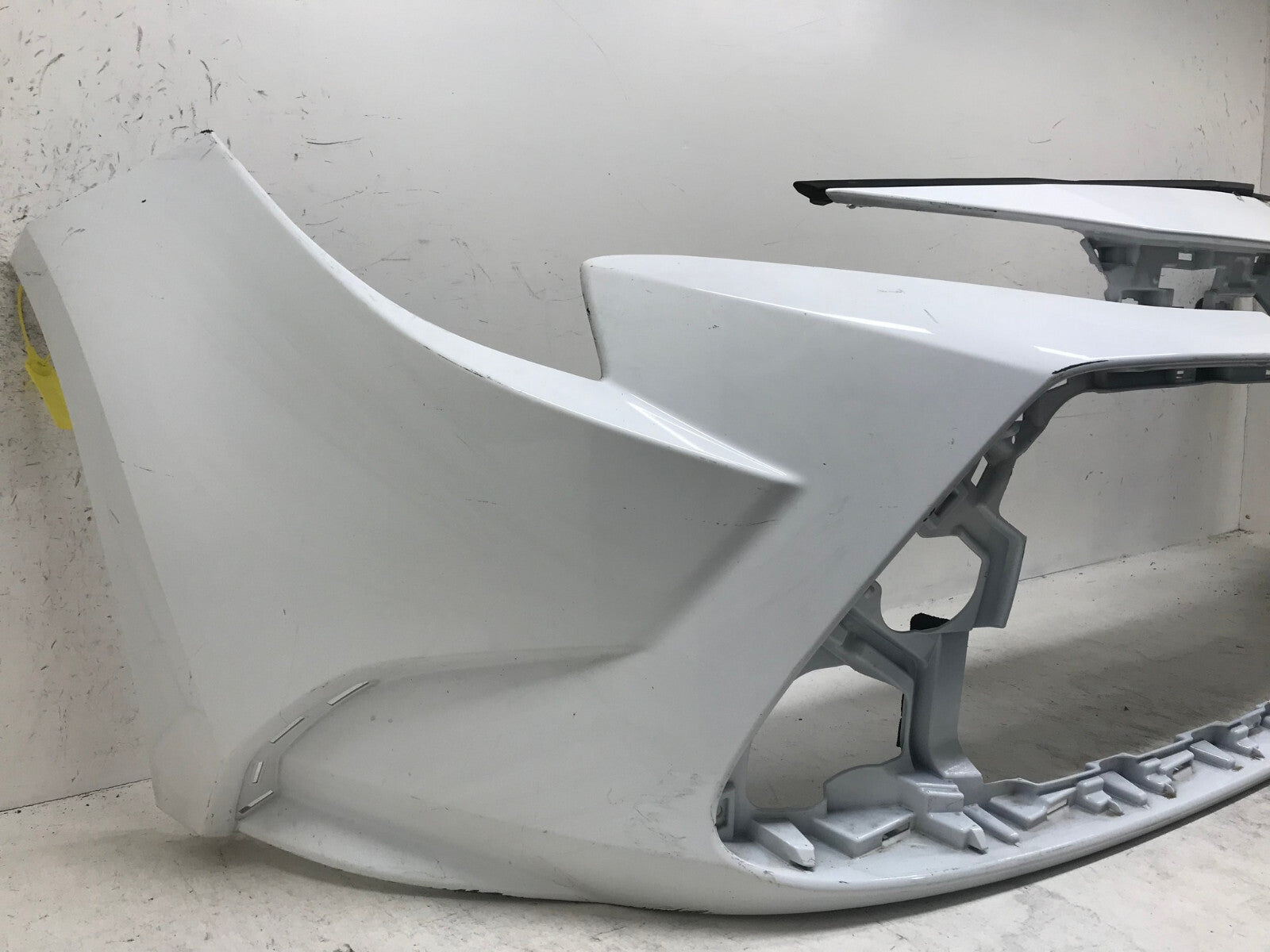 Front Bumper Cover 040 20 21 Toyota Corolla Sedan L/LE/XLE/Hybrd 52119-02N90 OEM