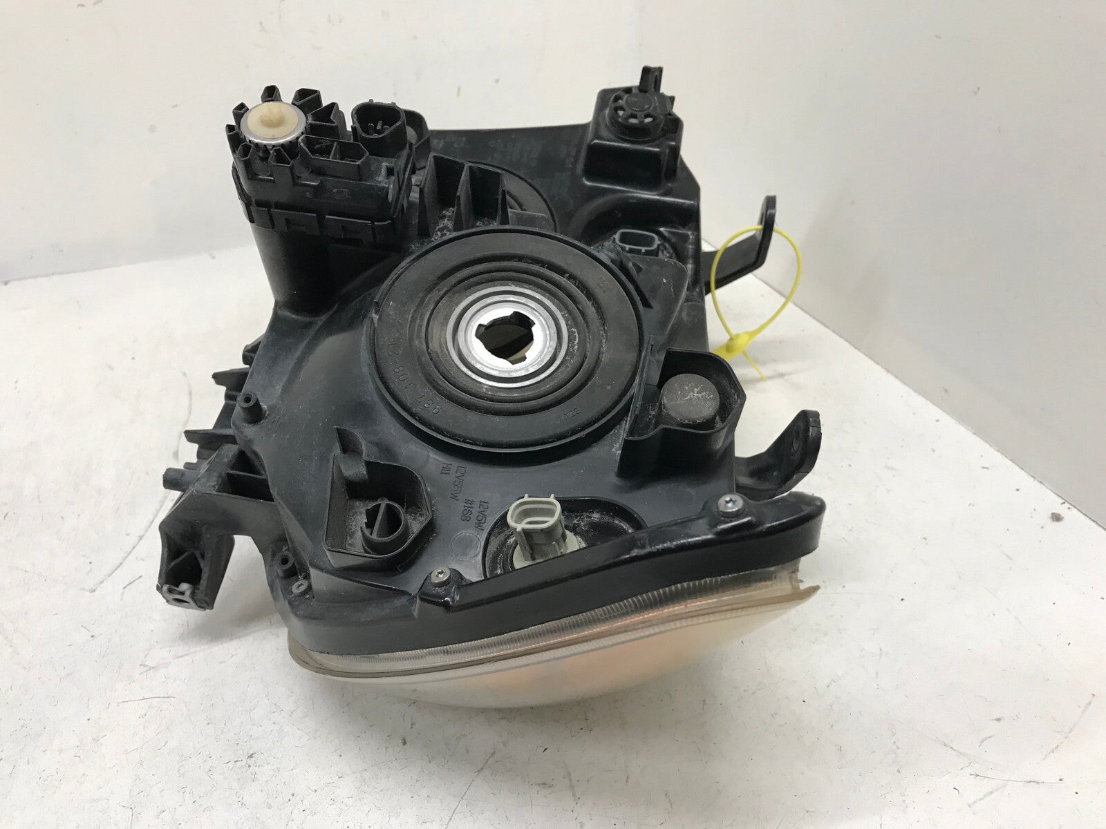 Headlight Damaged Halogen Passenger RH Toyota Sequoia Tundra 2008-2013 OEM4