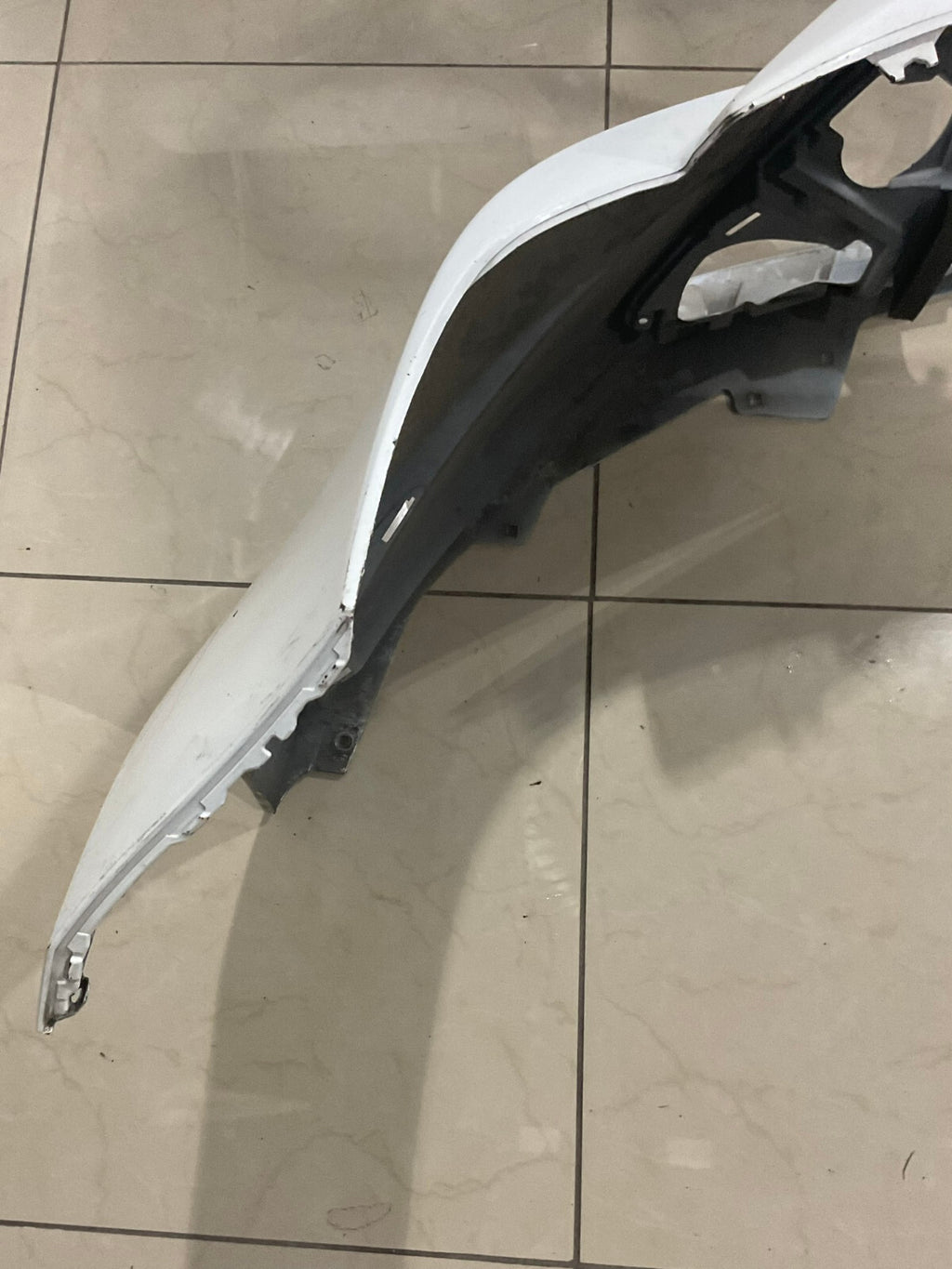 Front Bumper Cover White Toyota Corolla L/LE/XLE 2020-2021 52119-02N90 OEM