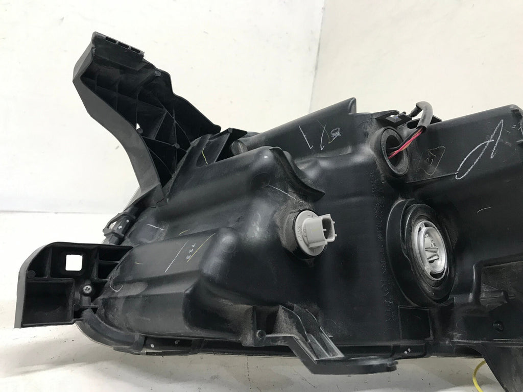 Headlight Damaged Left Driver LH Toyota Tacoma 2016-2021 8115004250 OEM