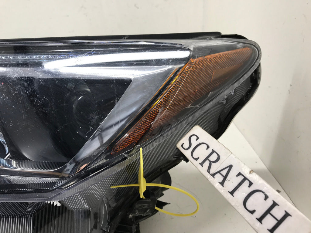 Halogen Projector Headlight Damaged Driver LH Toyota RAV4 16-2018 811500R180 OEM