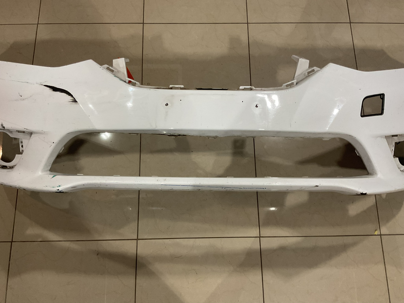 Front Bumper Cover White Nissan Sentra S/SL/SV/SR/Turbo 16-18 62022+3YU0H OEM