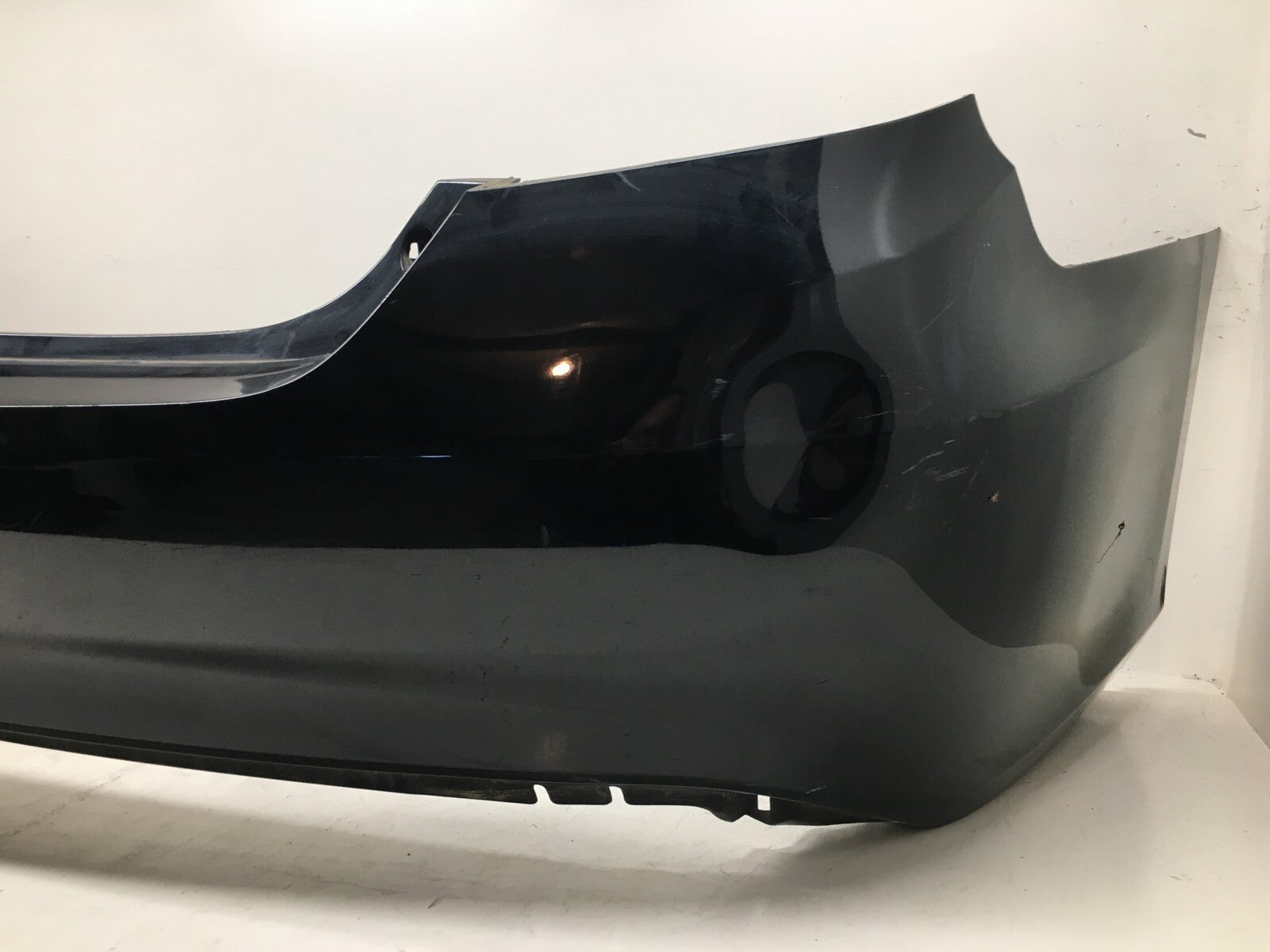 Rear Bumper Cover Toyota Camry LE/XLE/SE/XSE/Hybrid LE/Hybrid XLE 218 15-17 OEM